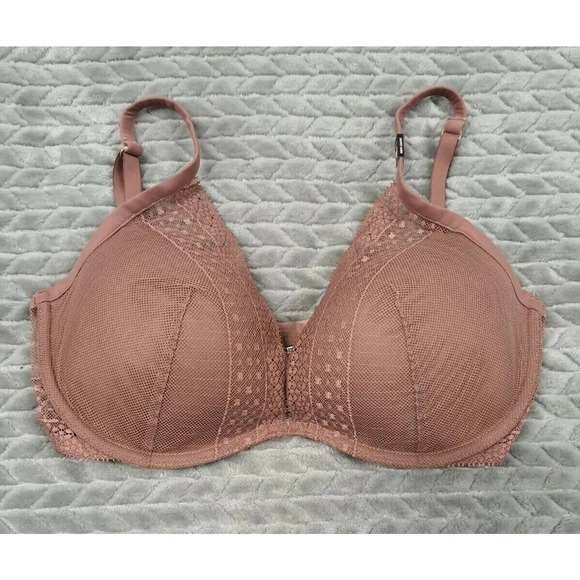 NWT Victoria's Secret Incredible Lightly Lined Plunge Lace Bra size 34DD Rose - Picture 2 of 6